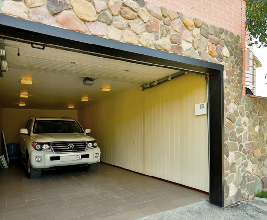 Подъемные ворота в Майском