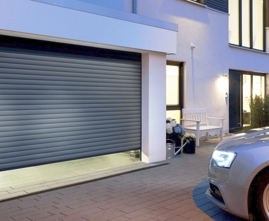 Ворота из роллетного профиля в Майском