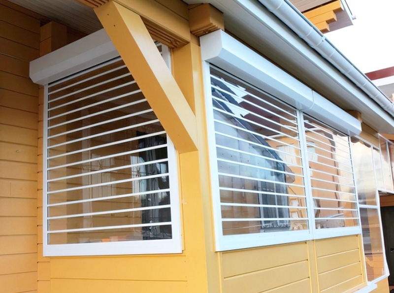 Прозрачные в Майском